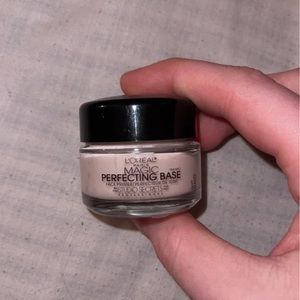 L’Oreal Paris Perfecting Base Face Primer
